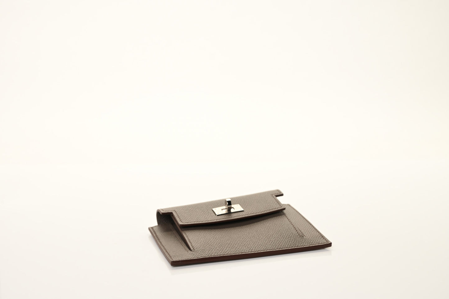 Epsom Kelly Pocket Compact Wallet Etain