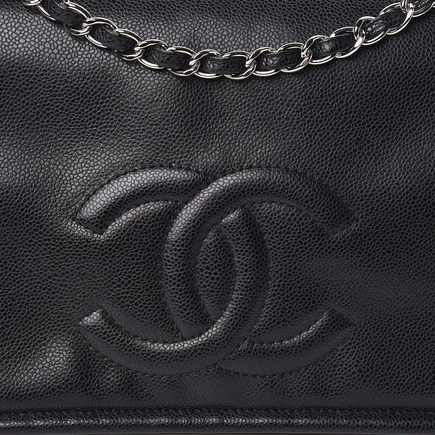Caviar Large Timeless CC Flap Black