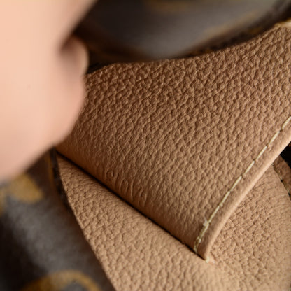 Louis Vuitton Monogram Cosmetic Pouch 7 of 7