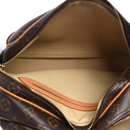 Louis Vuitton Monogram Reporter PM 4 of 13