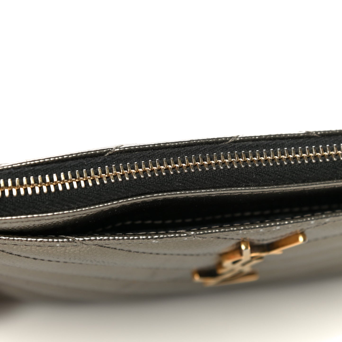 Metallic Grain De Poudre Matelasse Chevron Monogram Bill Pouch Piombo