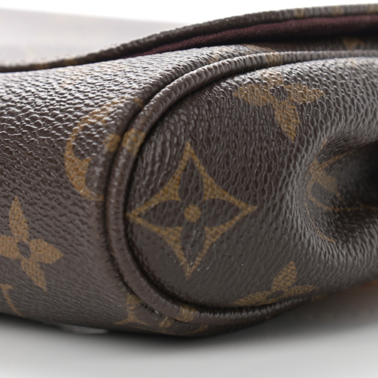 Louis Vuitton Monogram Favorite MM 11 of 12