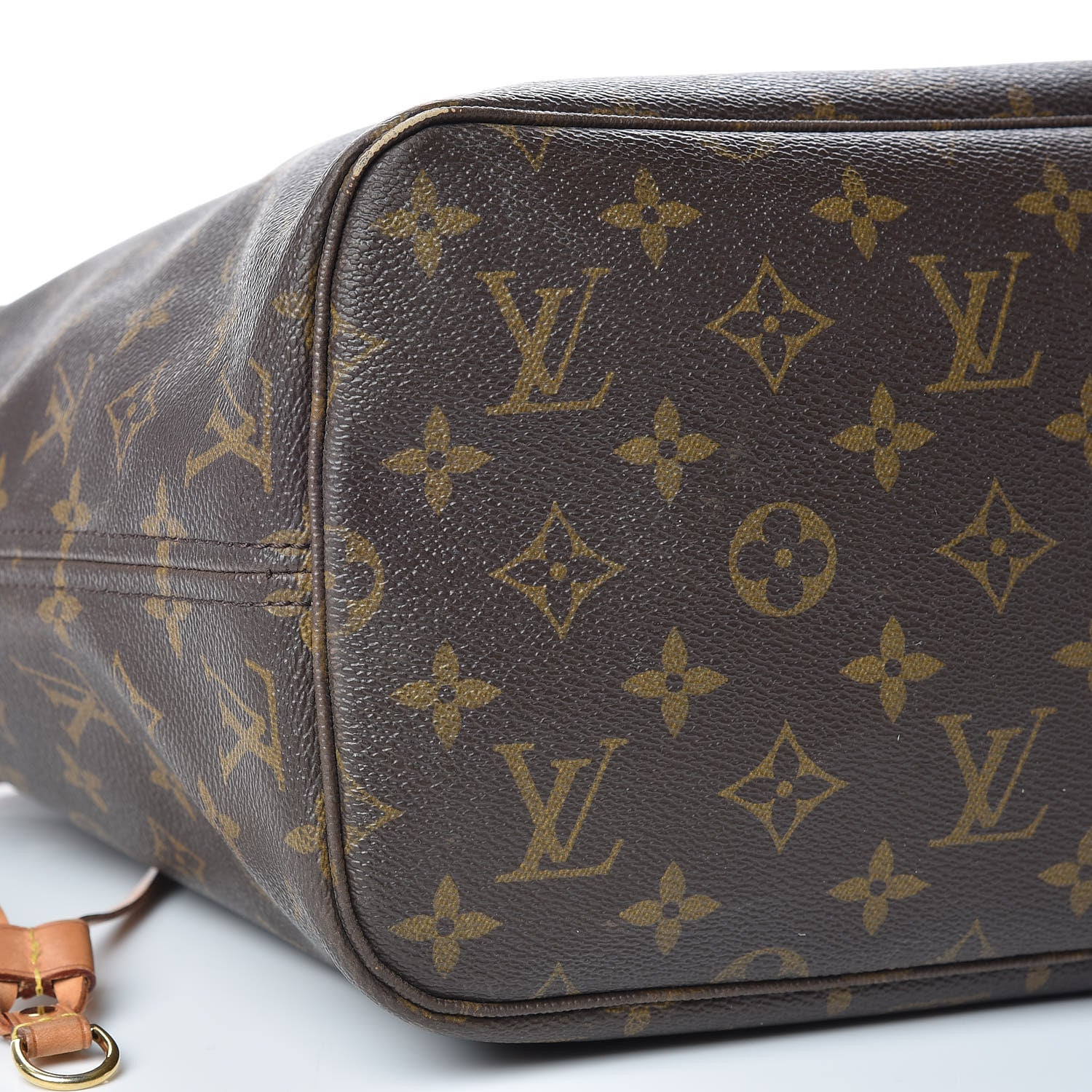 Louis Vuitton Monogram Neverfull MM 22 of 27