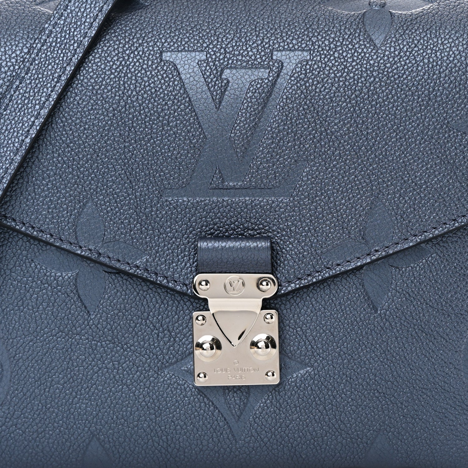 Louis Vuitton Metallic Empreinte Monogram Giant Pochette Metis Navy Nacre 7 of 9