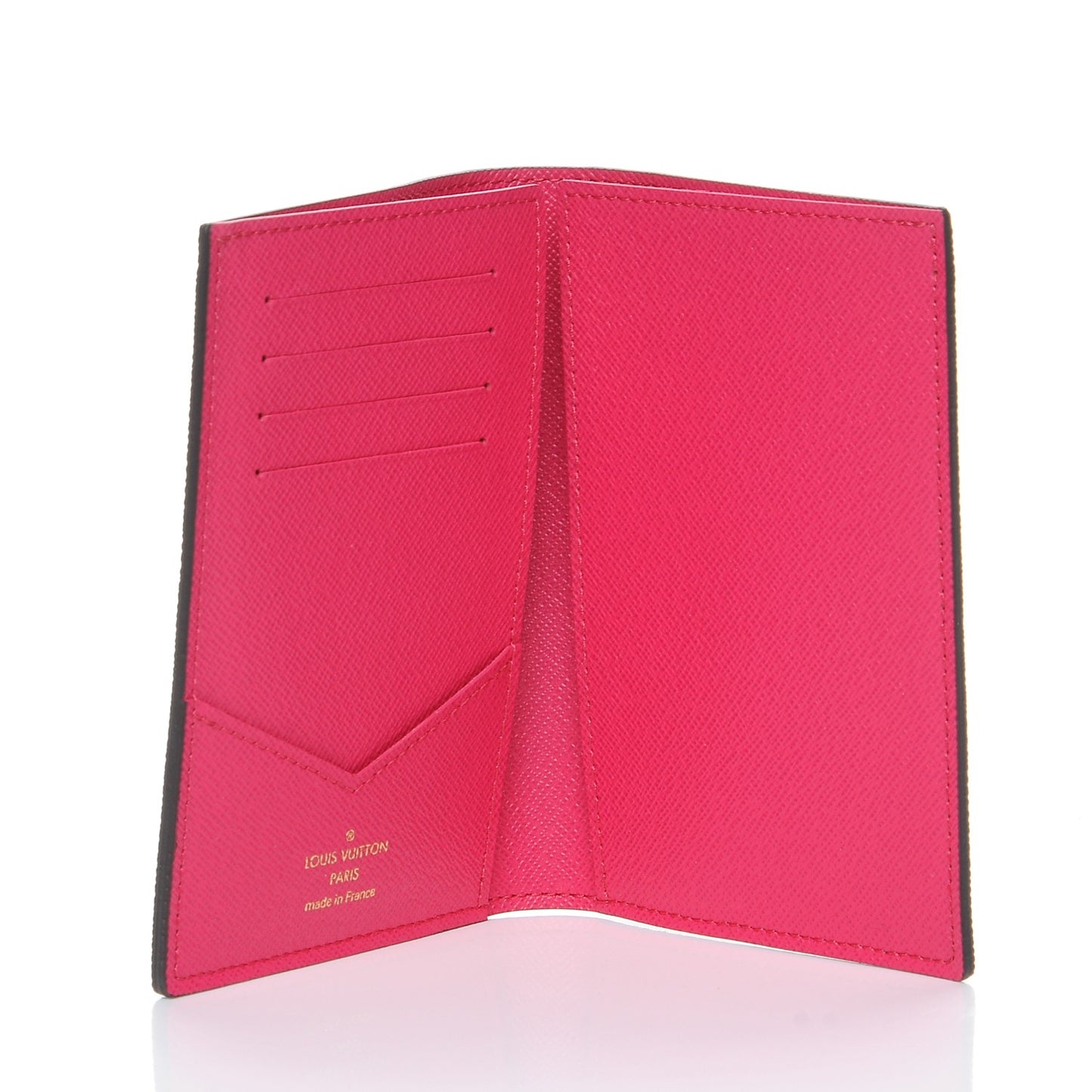 Monogram 2017 Christmas Animation Passport Cover