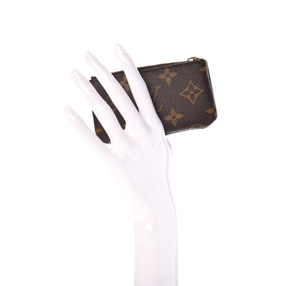 Louis Vuitton Monogram Key Pouch 2 of 6