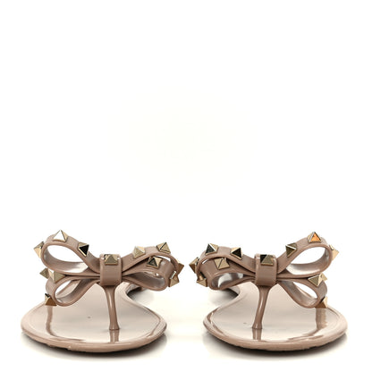 Valentino Garavani PVC Jelly Rockstud Bow Thong Sandals 38 Poudre 3 of 8