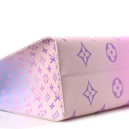 Louis Vuitton Monogram Giant Spring In The City Onthego GM Sunrise Pastel 8 of 9