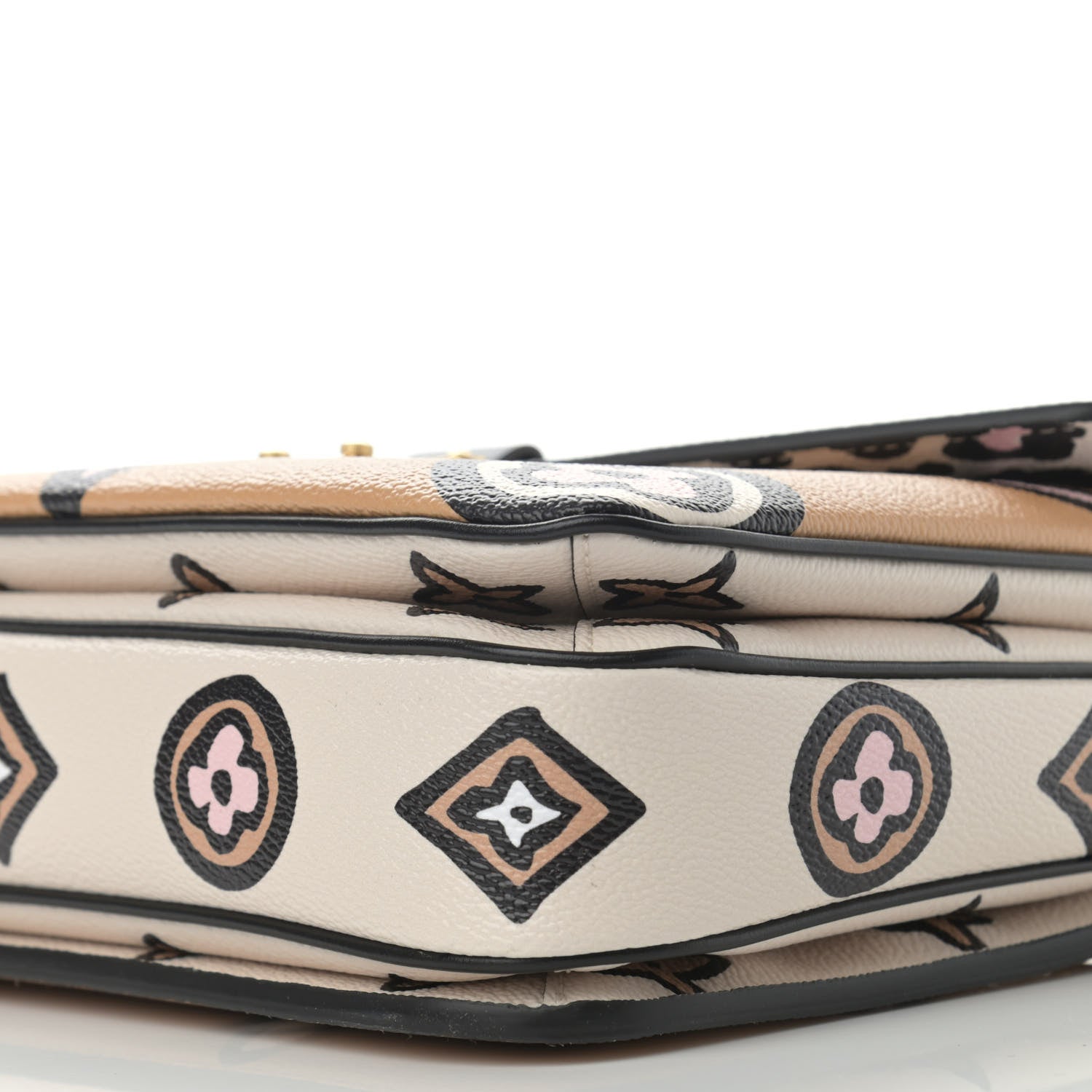 Louis Vuitton Monogram Giant Wild At Heart Pochette Metis Arizona 9 of 10