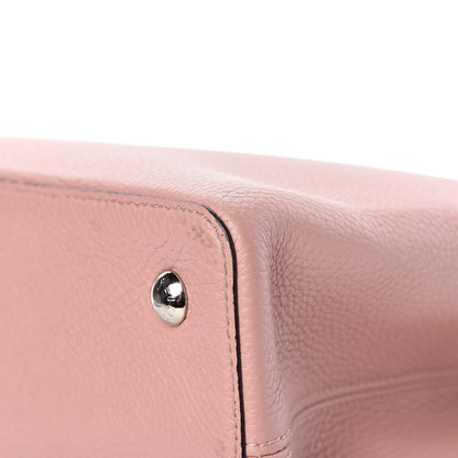 Louis Vuitton Taurillon Capucines MM Magnolia 10 of 12