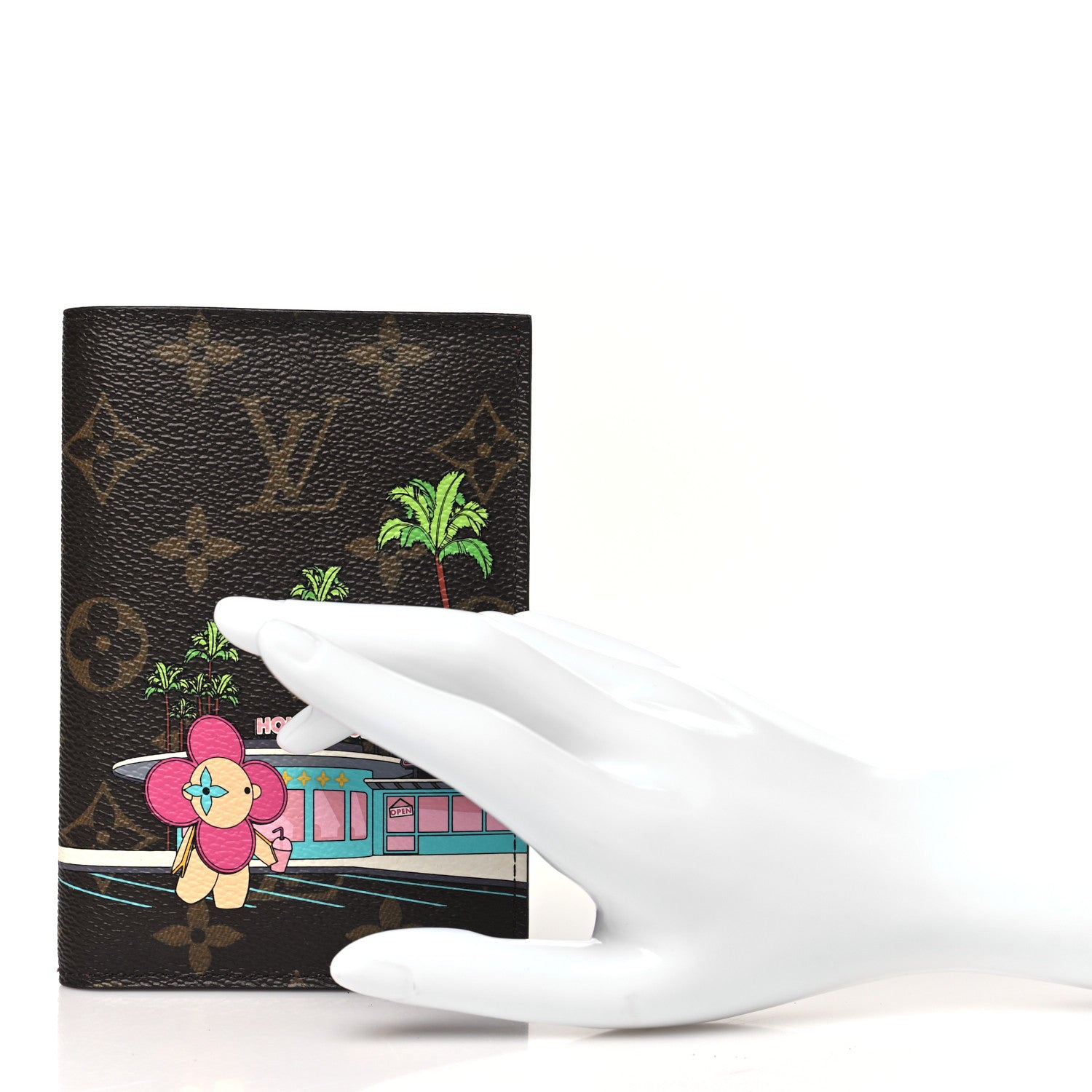 Louis Vuitton Monogram 2021 Christmas Animation Hollywood Passport Cover Fuchsia 2 of 8