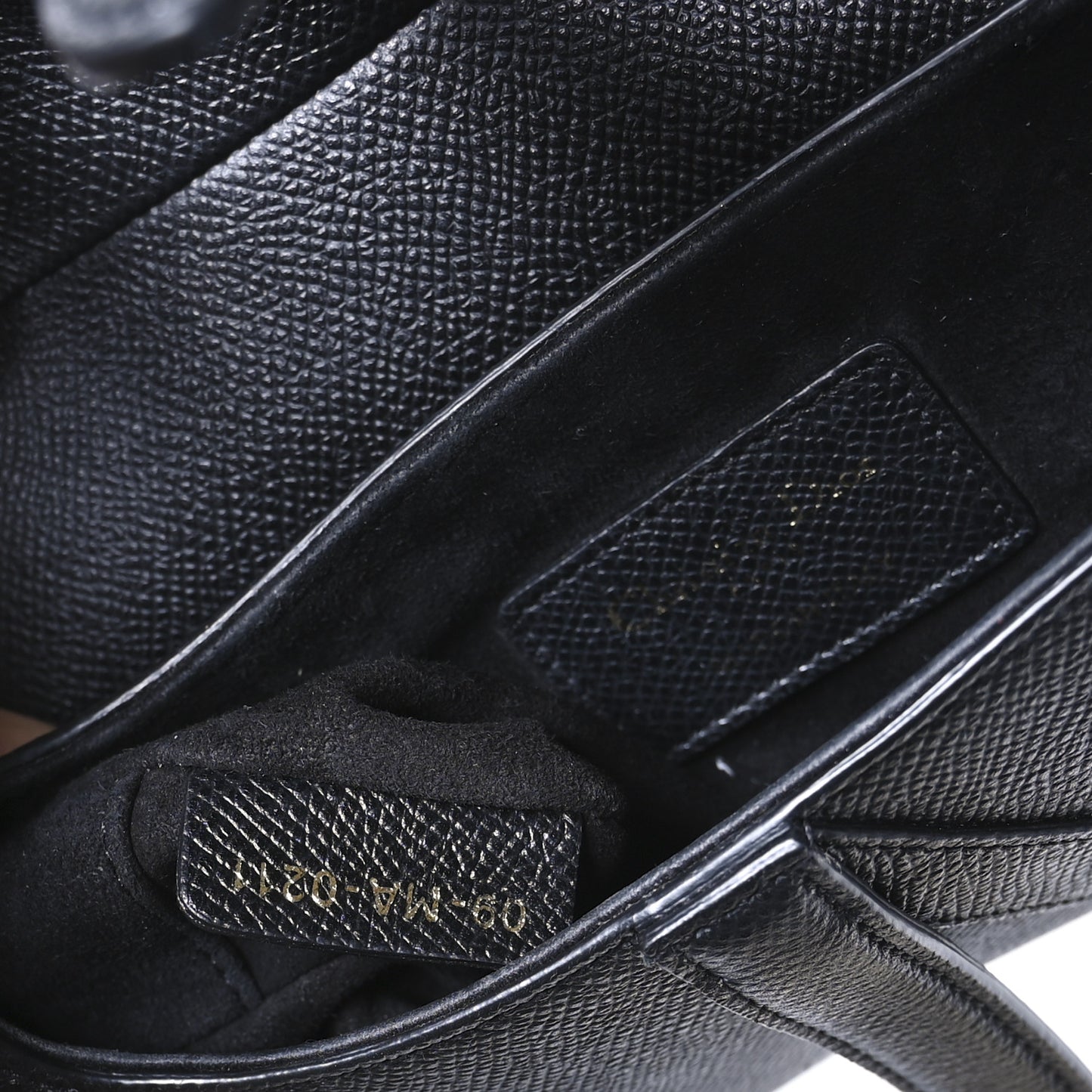 Grained Calfskin Mini Saddle Bag Black