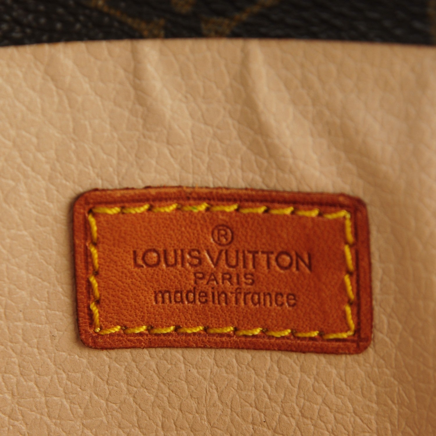 Louis Vuitton Monogram Sac Plat 6 of 9