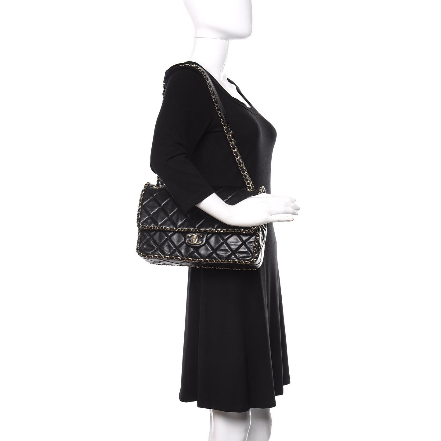 Crumpled Calfskin Quilted Large Chain All Over Flap Bag Black