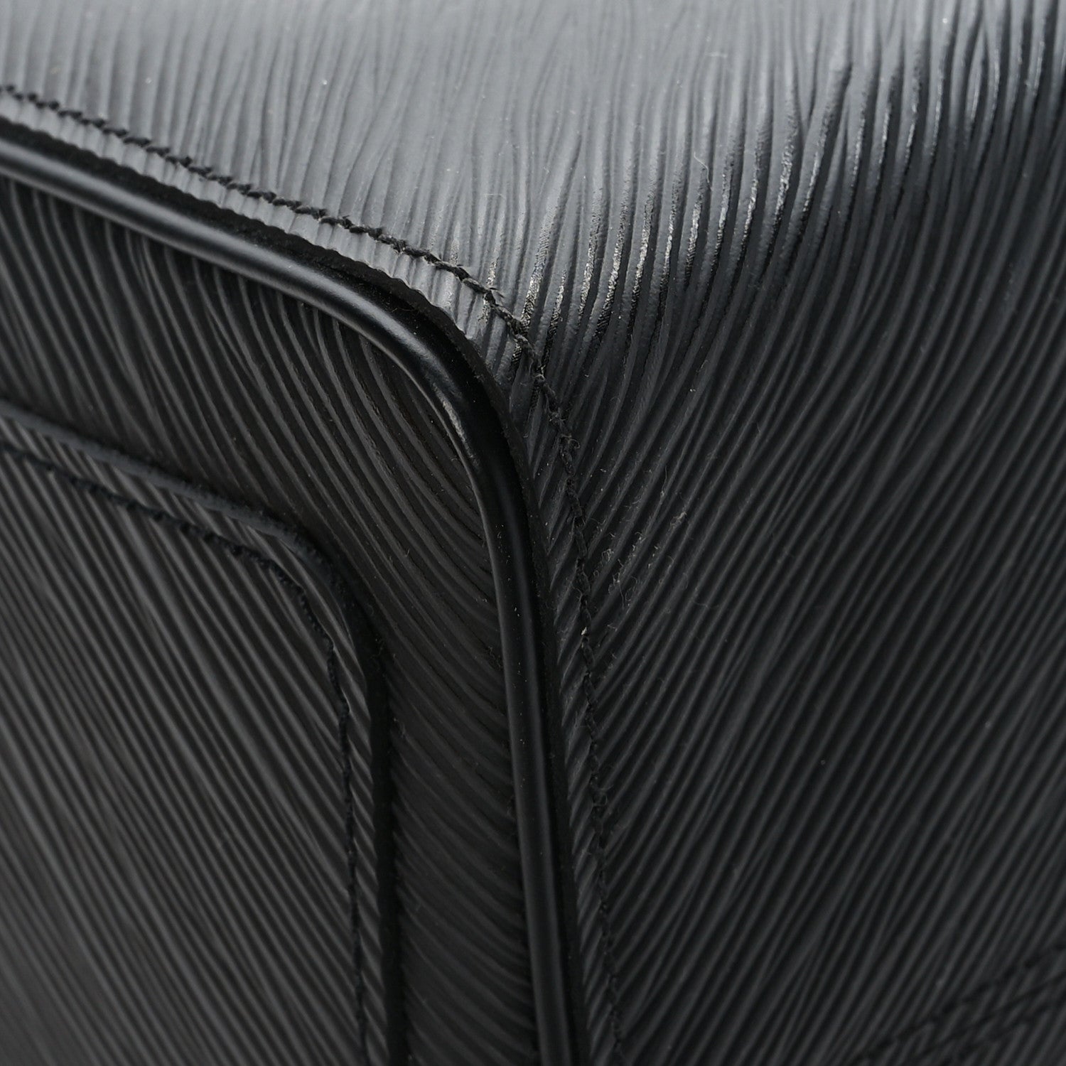 Louis Vuitton Epi Speedy Bandouliere 25 Black 9 of 11