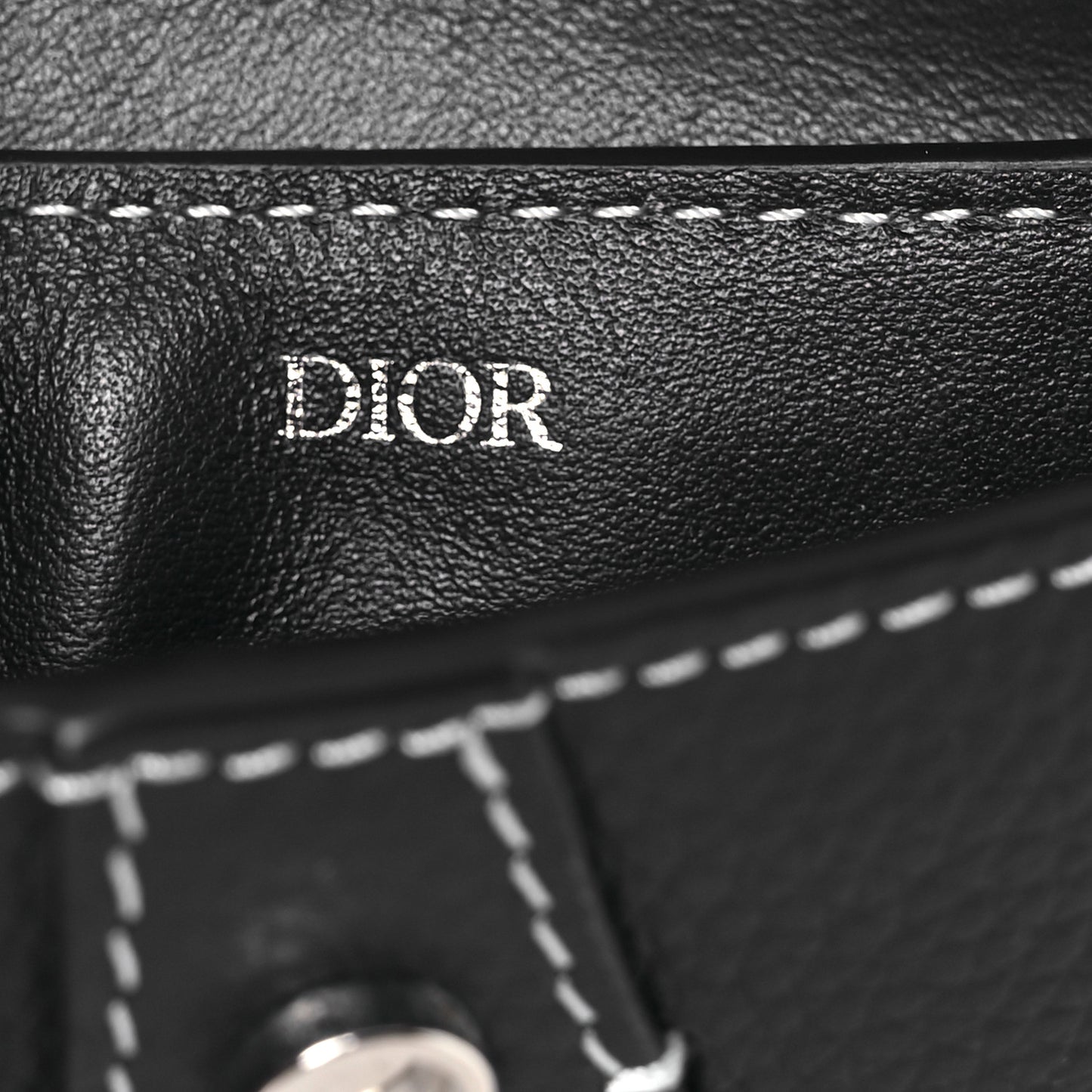 Grained Calfskin Saddle Mini Key Ring Black