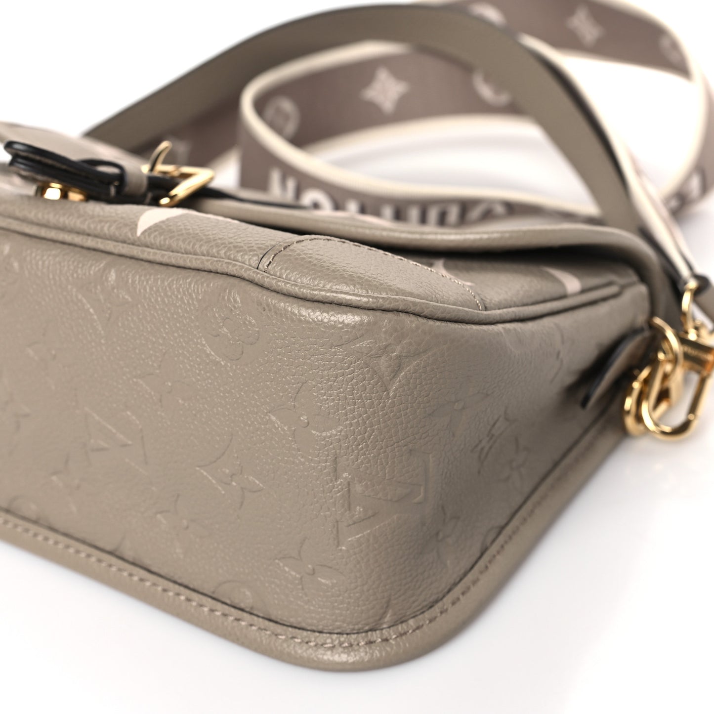 Empreinte Monogram Giant Diane Tourterelle Creme