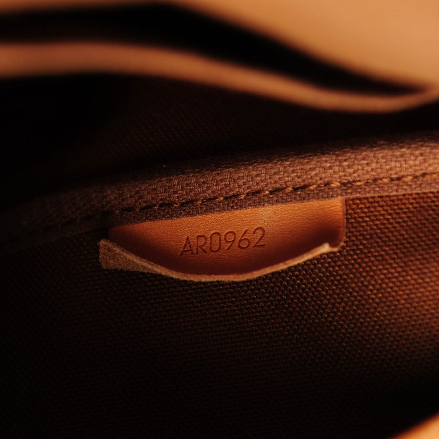 Monogram Saumur 35