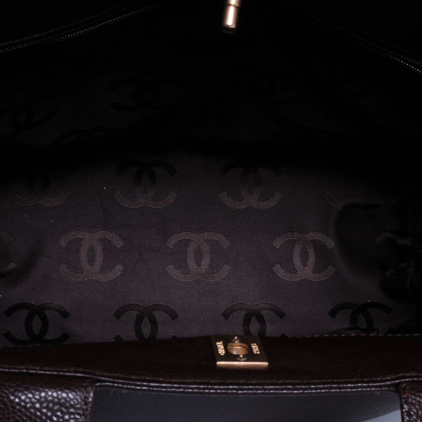 Caviar CC Handbag Brown