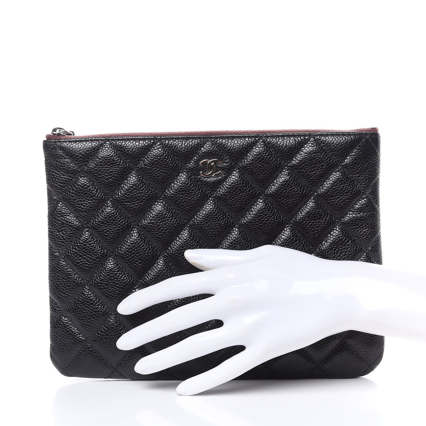 Caviar Quilted Medium Cosmetic Case Black