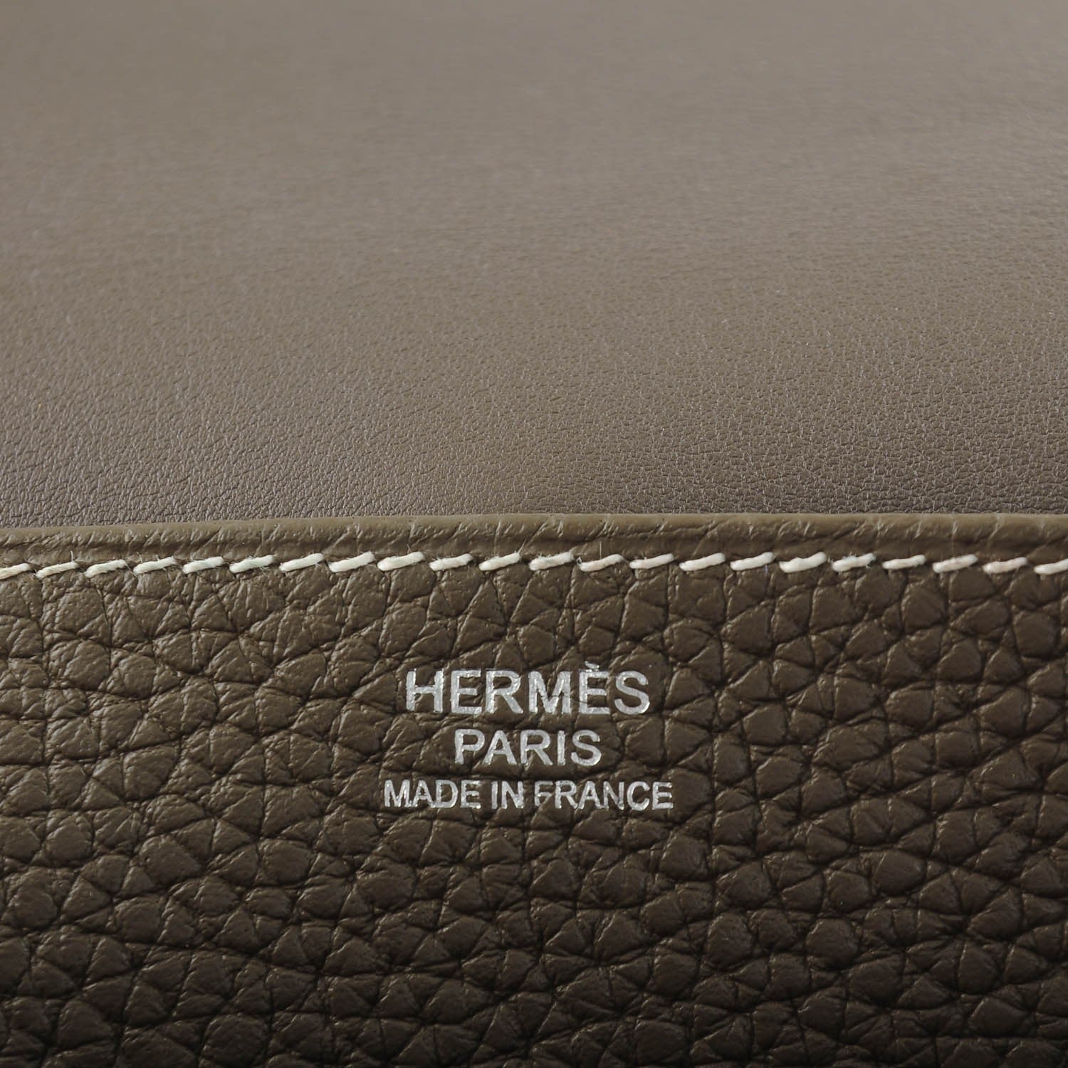 Hermes Taurillon Clemence Halzan 31 GM Etain 6 of 7