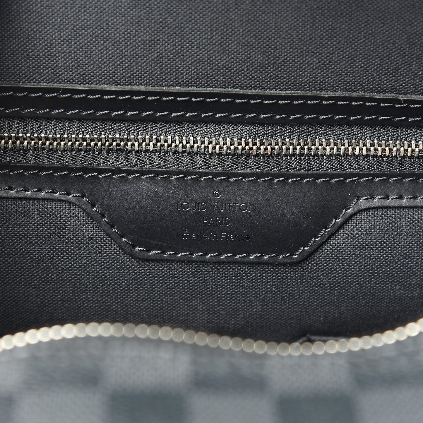 Damier Graphite Porte-Documents Voyage GM