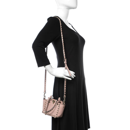 Valentino Garavani Grained Calfskin Micro Rockstud Tote Cipria 3 of 16
