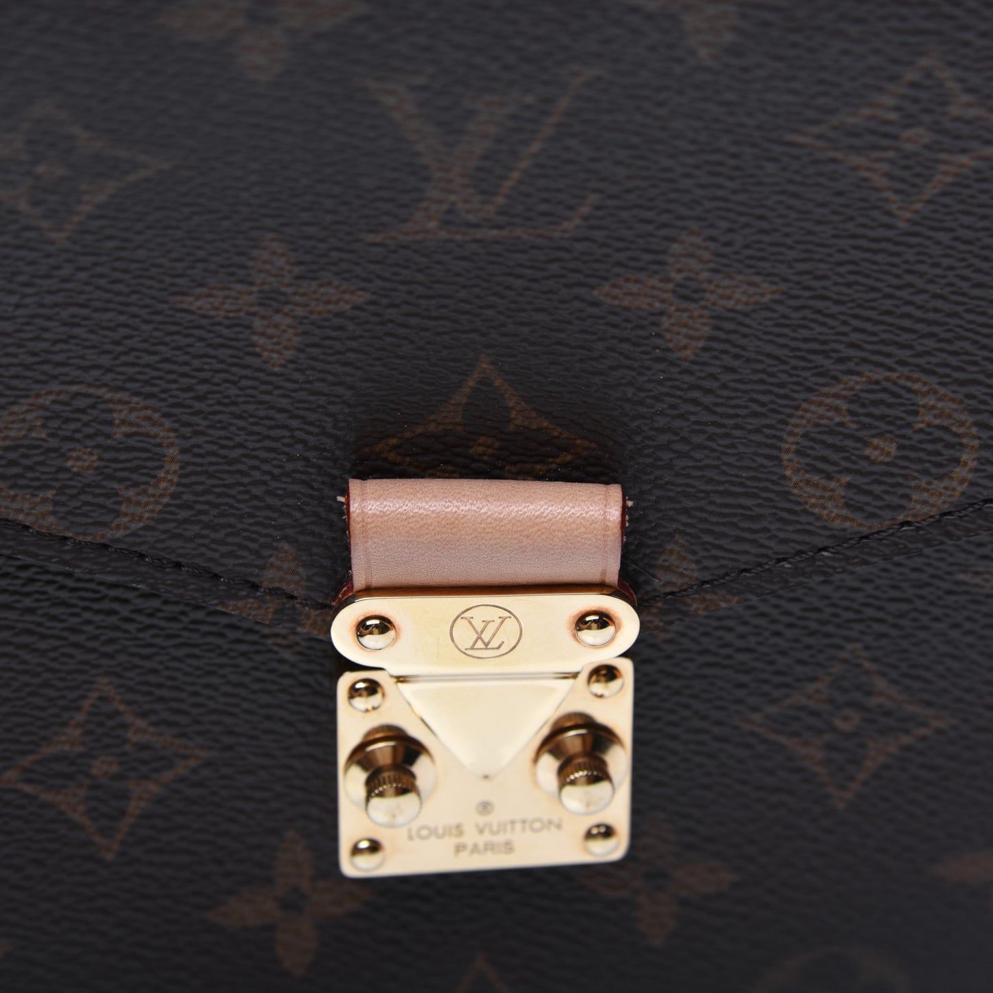 Monogram Pochette Metis