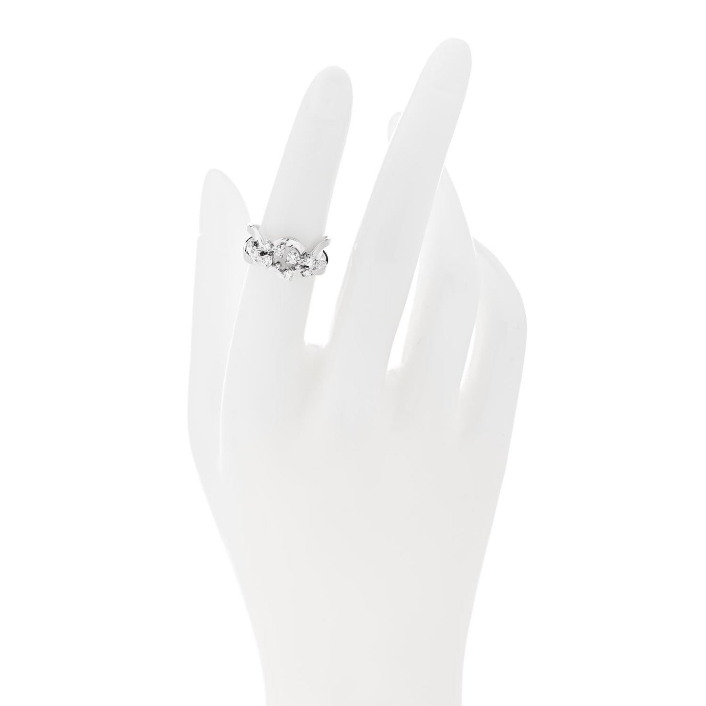 18K White Gold Diamond Cluster Ring 50 5.5