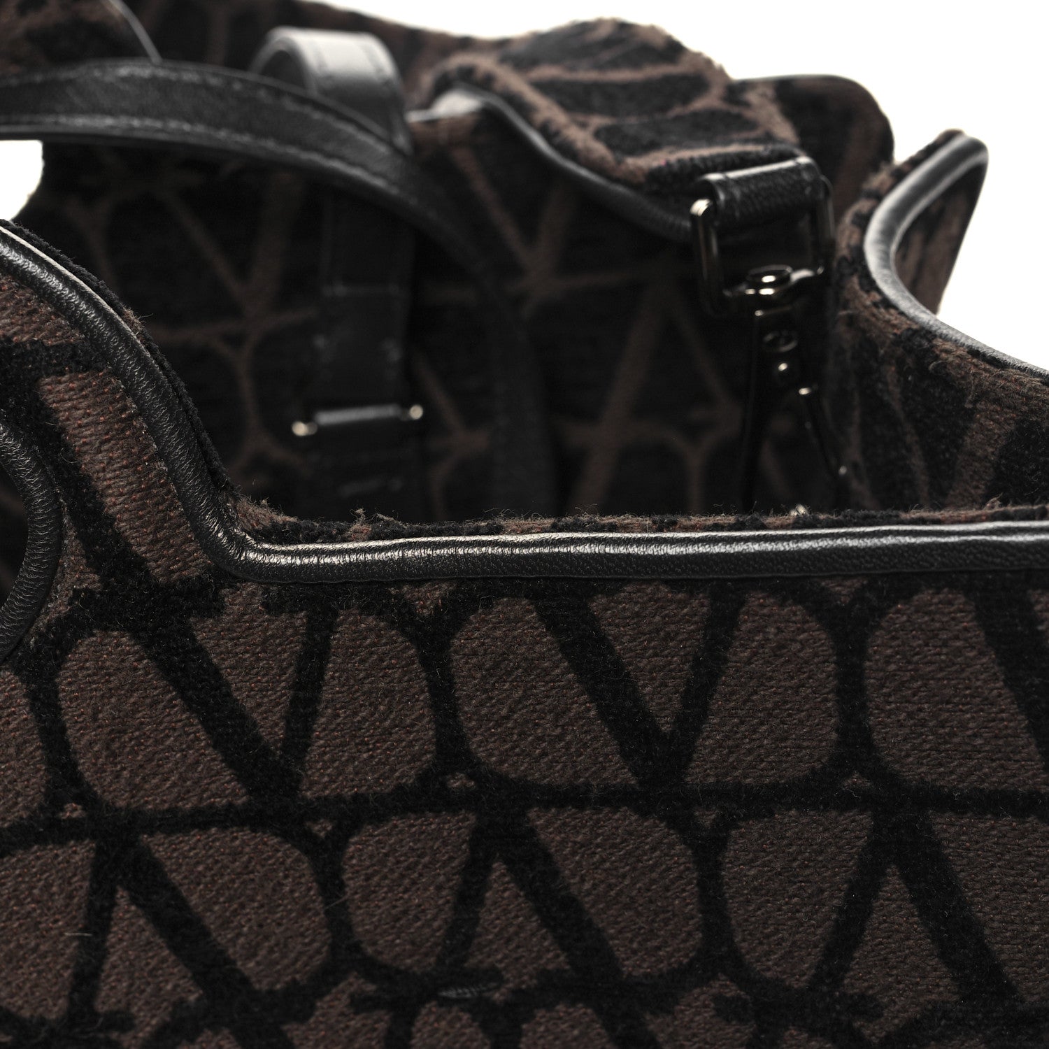 Valentino Garavani Toile Iconographe Goatskin Le Troisieme Shopping Bag Black Fondant 9 of 10