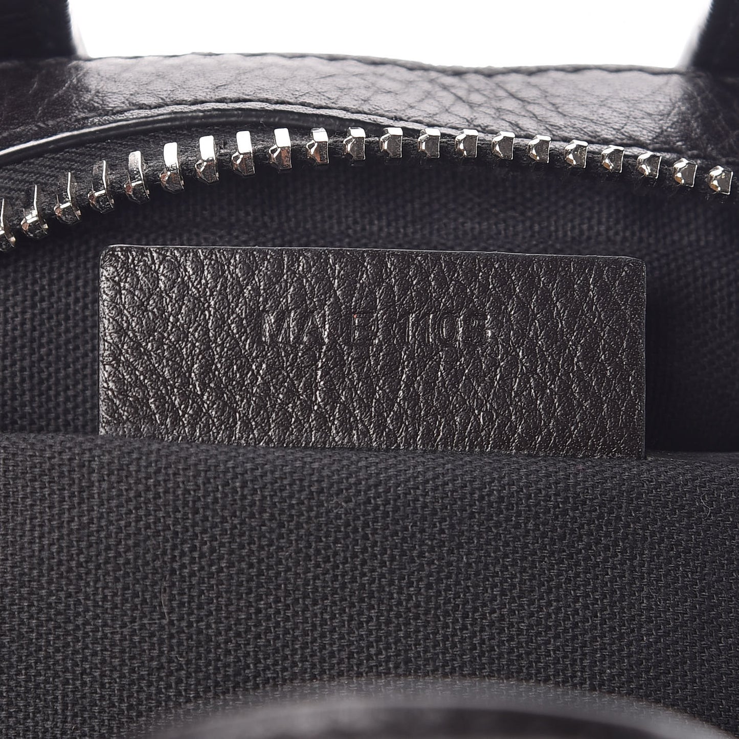 Pebbled Calfskin Small Nightingale Black