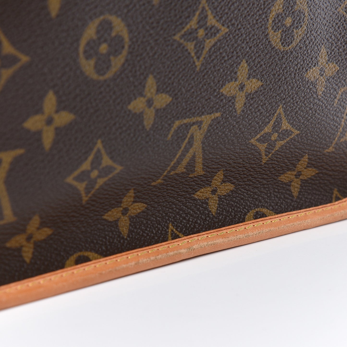 Monogram Bosphore PM Messenger