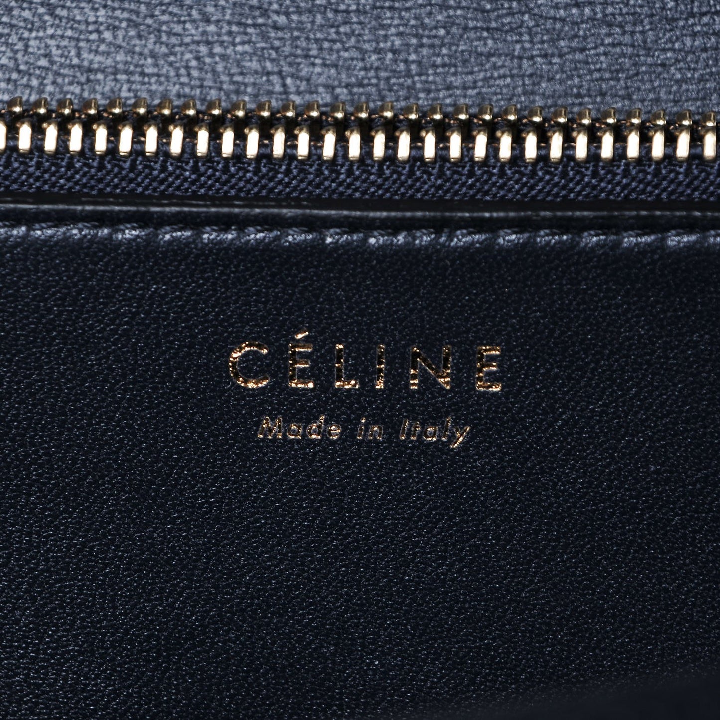 Stingray Medium Classic Box Flap Bag Navy