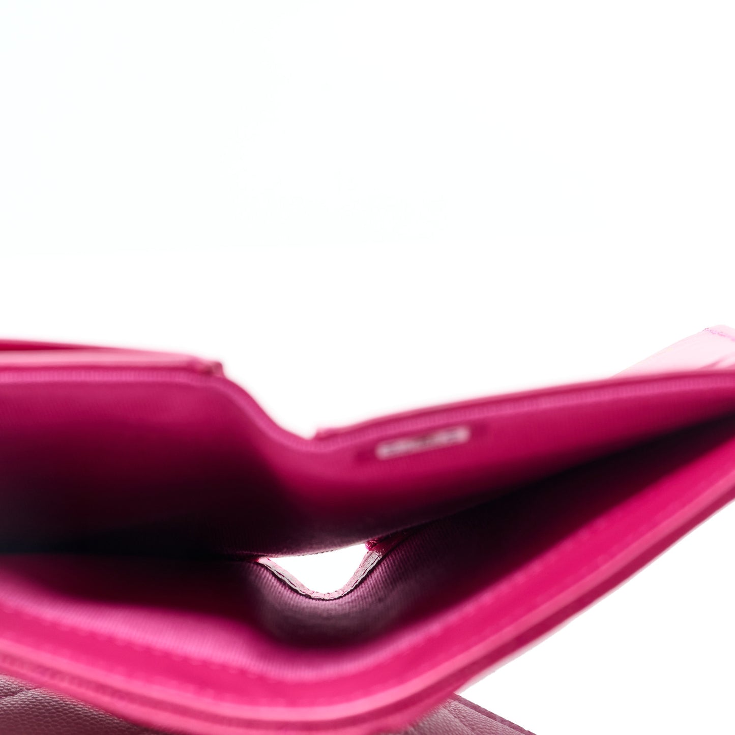 Caviar Quilted Medium Flap Wallet Fuchsia