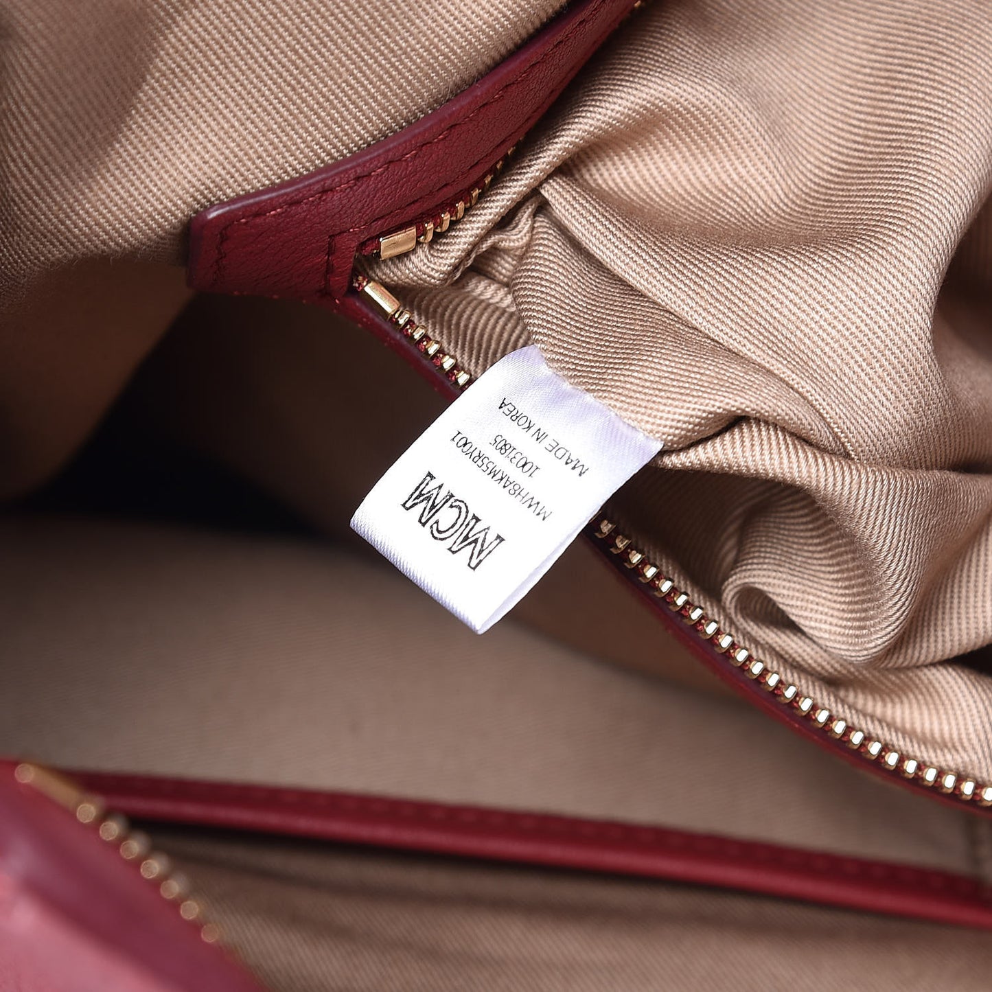 Grained Calfskin Large Hobo Ruby Tan