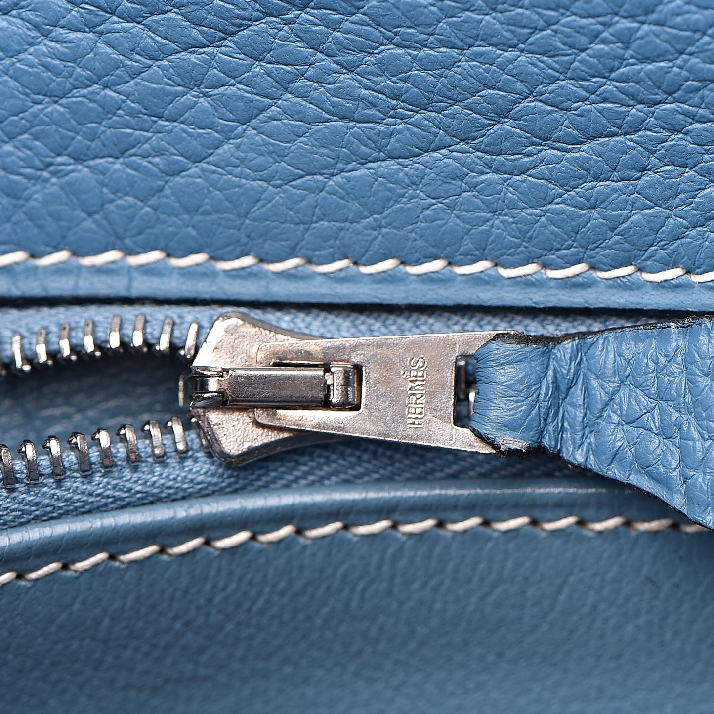Togo Kelly Retourne 32 Blue Jean