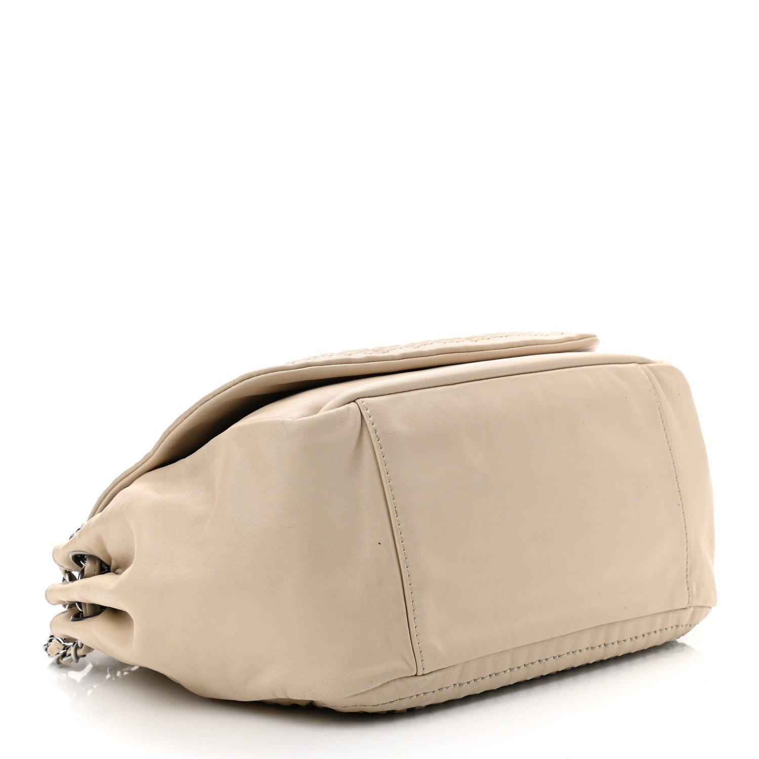 Chanel Smooth Calfskin Luxe Ligne Flap Light Beige 4 of 13