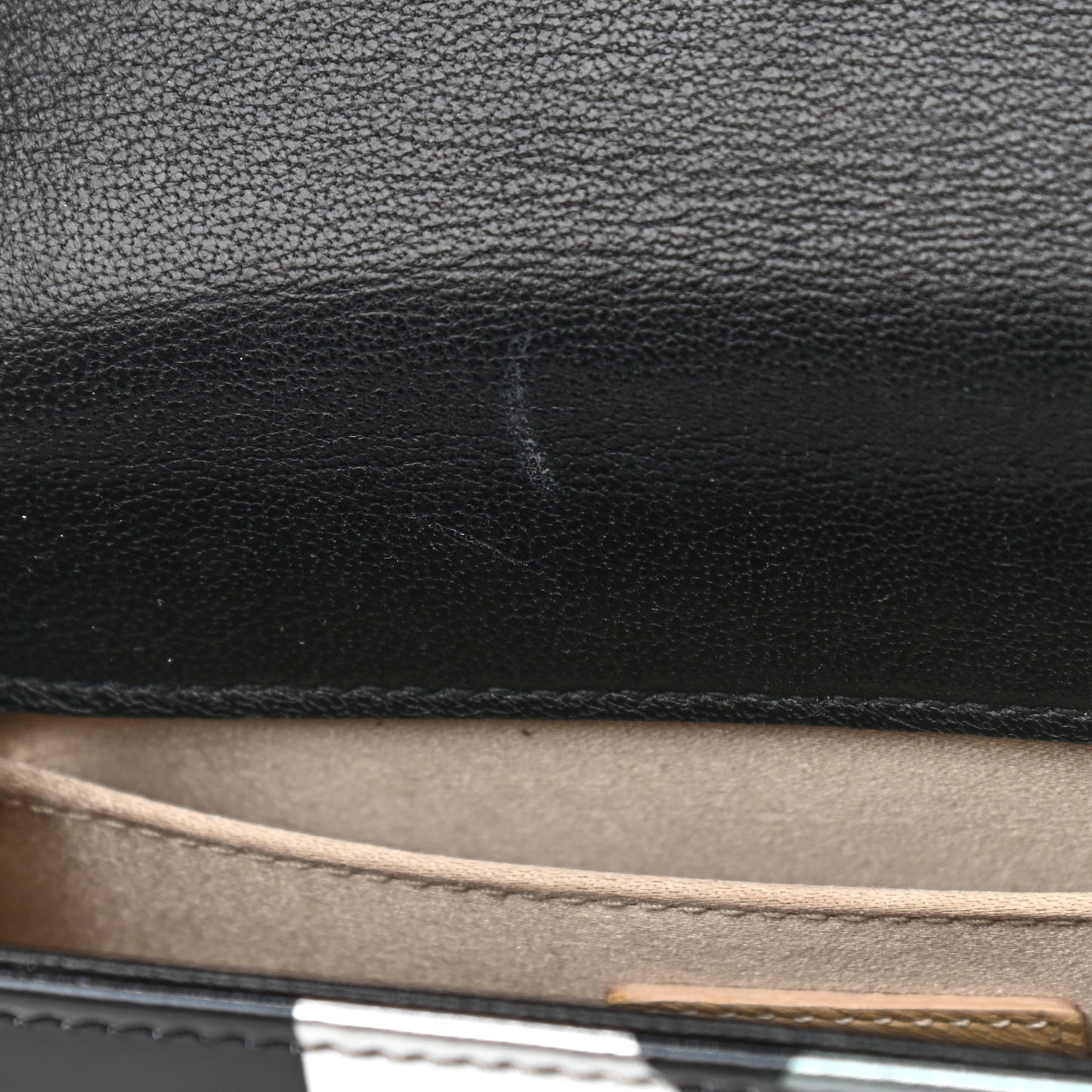 Patent Camoleo Ava Crossbody Bag Steel