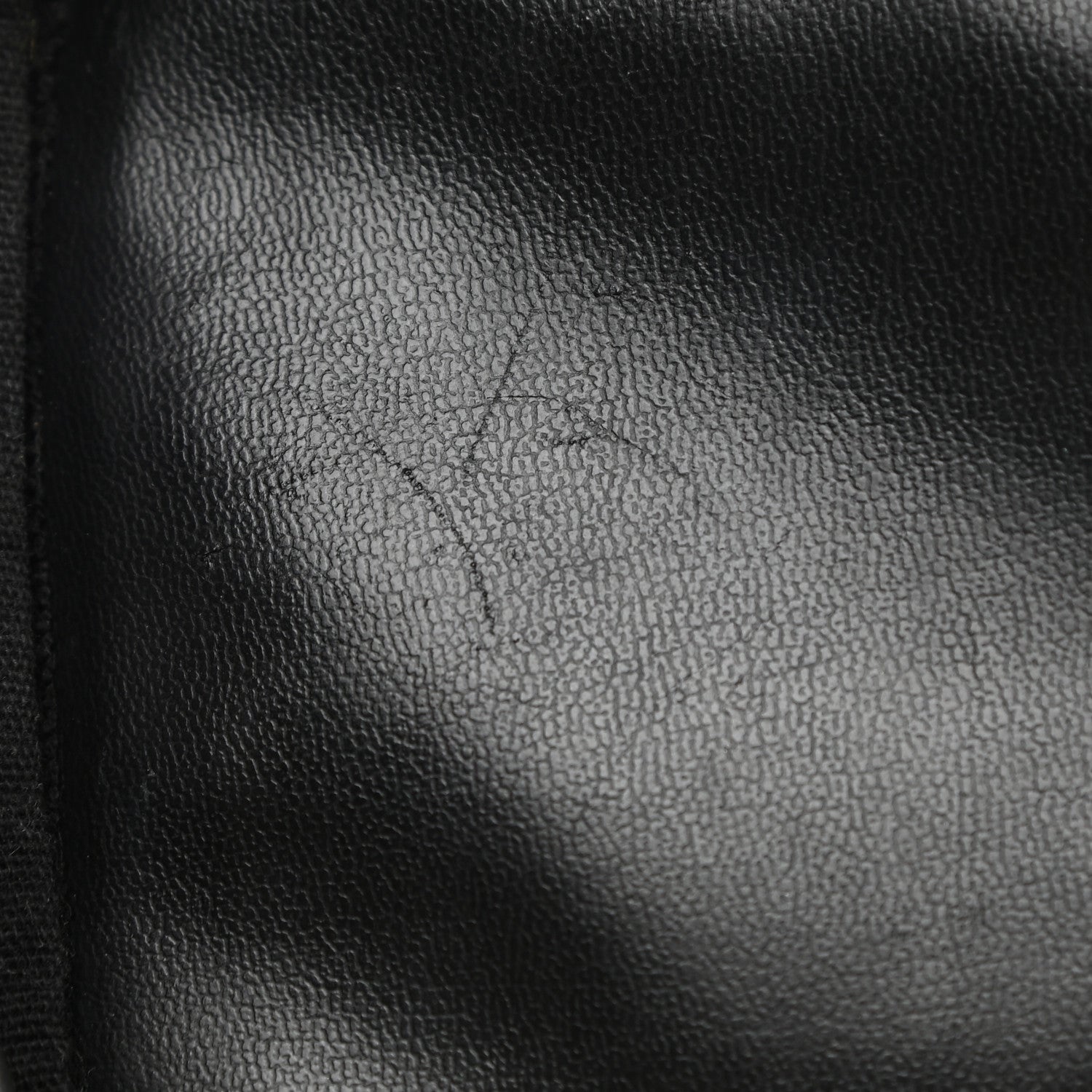 Chanel Caviar Vanity Cosmetic Case Black 12 of 14