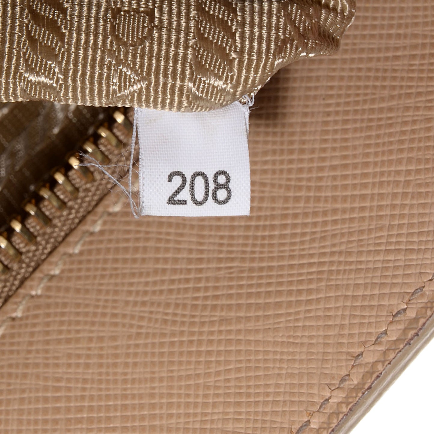 Saffiano Lux Medium Tote Sabbia