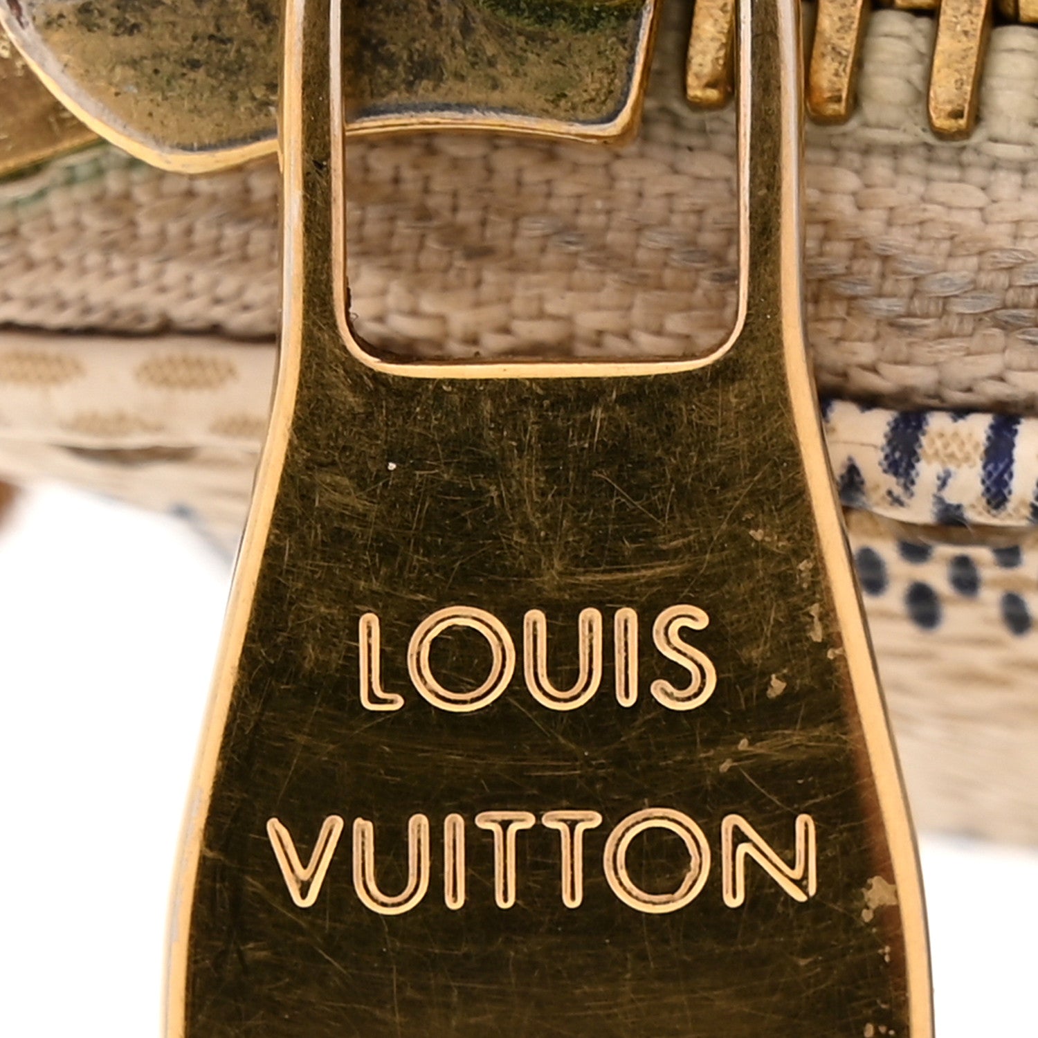 Louis Vuitton Damier Azur Totally MM 13 of 14