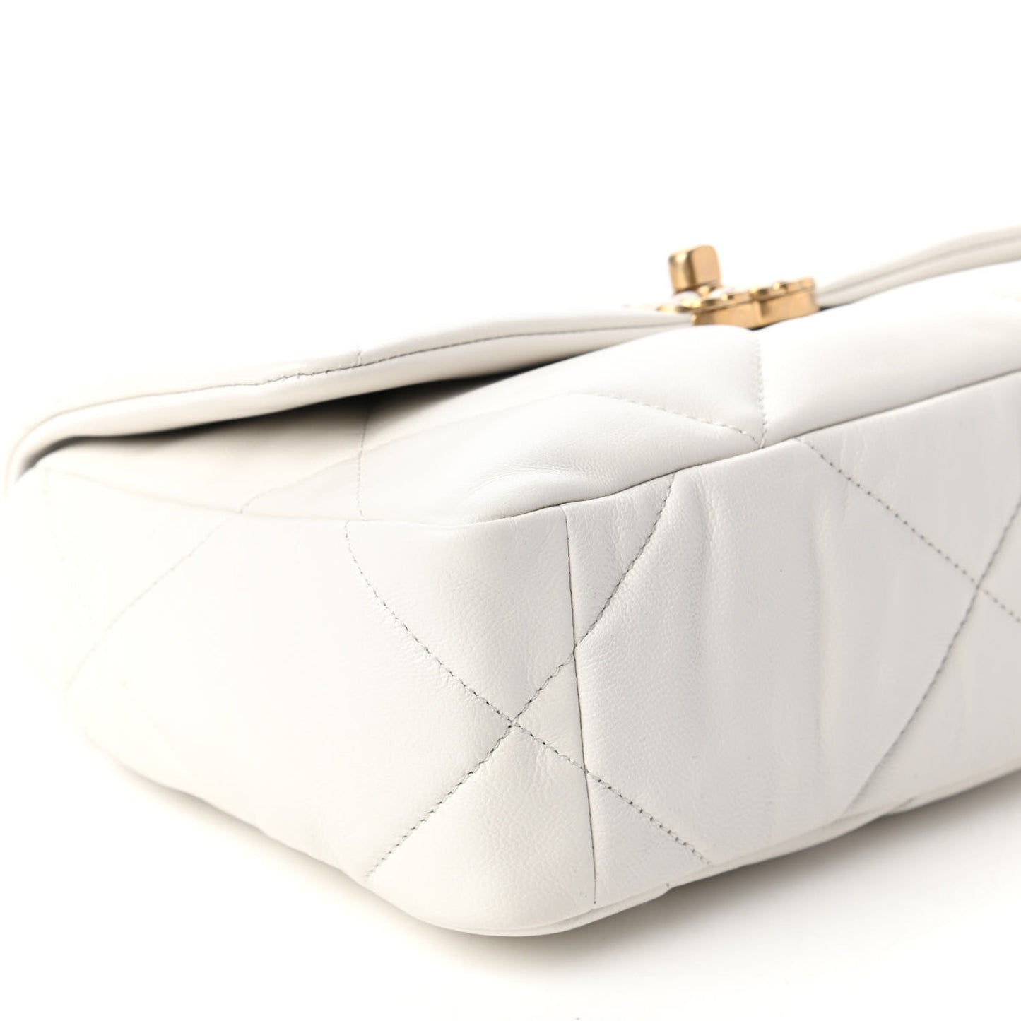 Goatskin Quilted Medium Chanel 19 Flap White