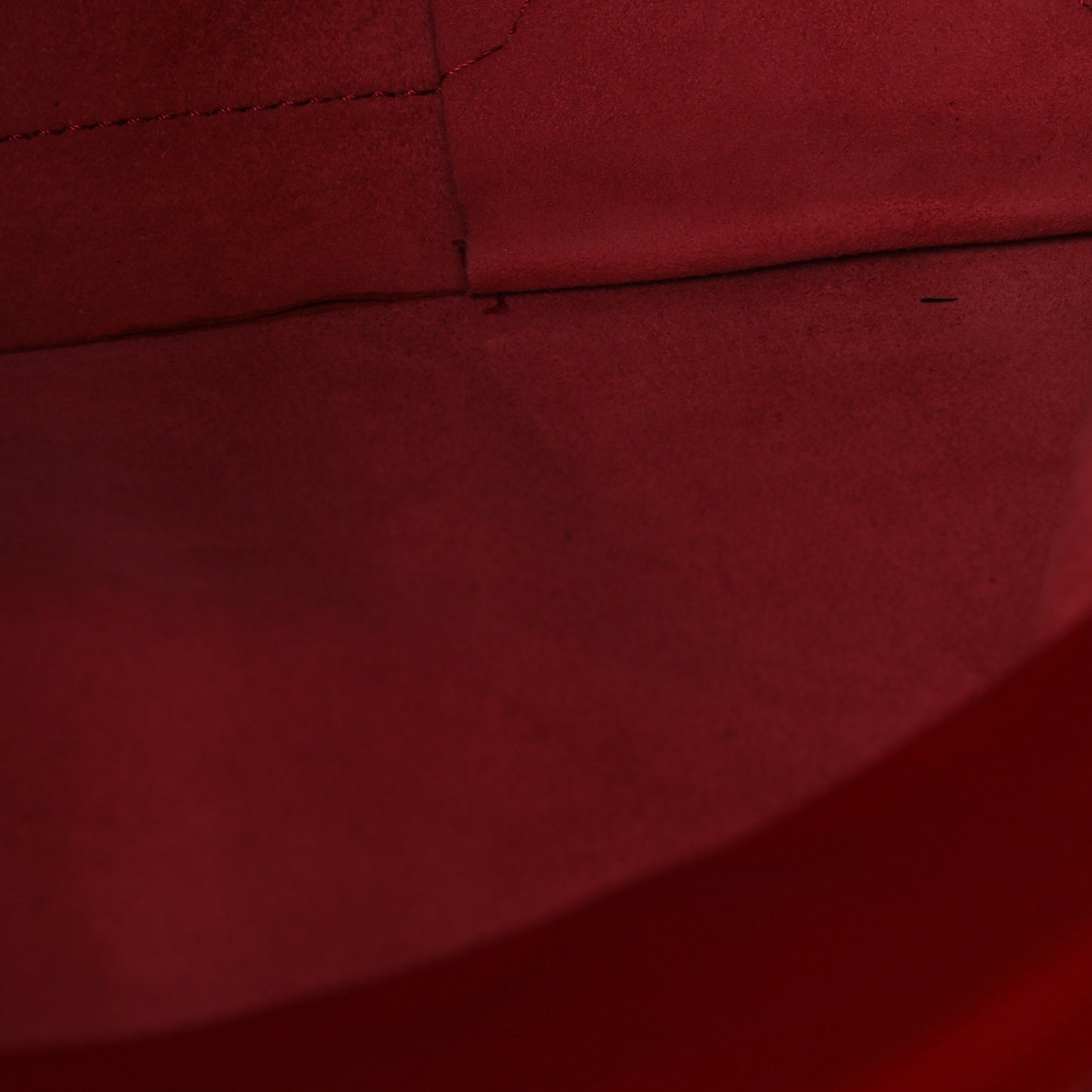 Lambskin Vertical Cabas Red