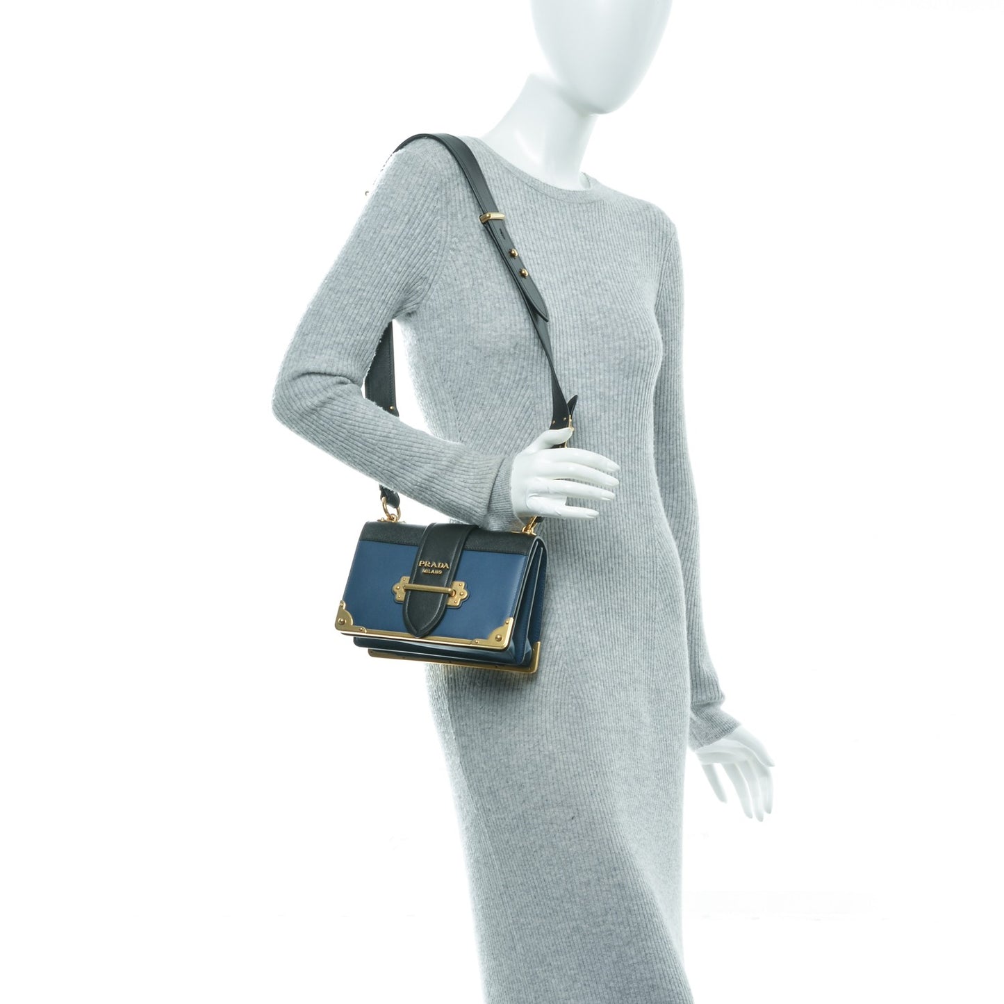 City Calf Saffiano Cahier Bag Bluette Black