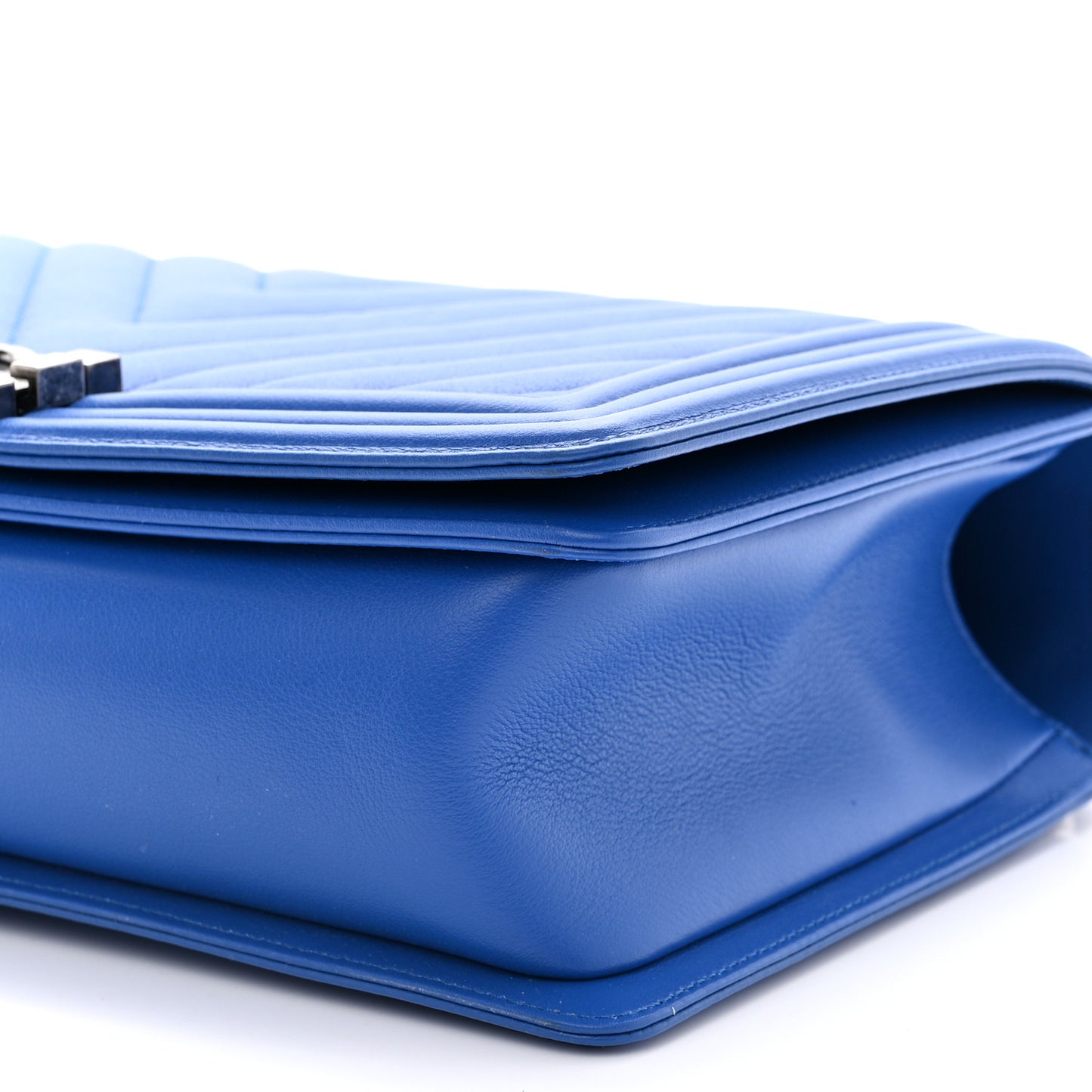 Lambskin Chevron Quilted New Medium Boy Flap Bright Blue