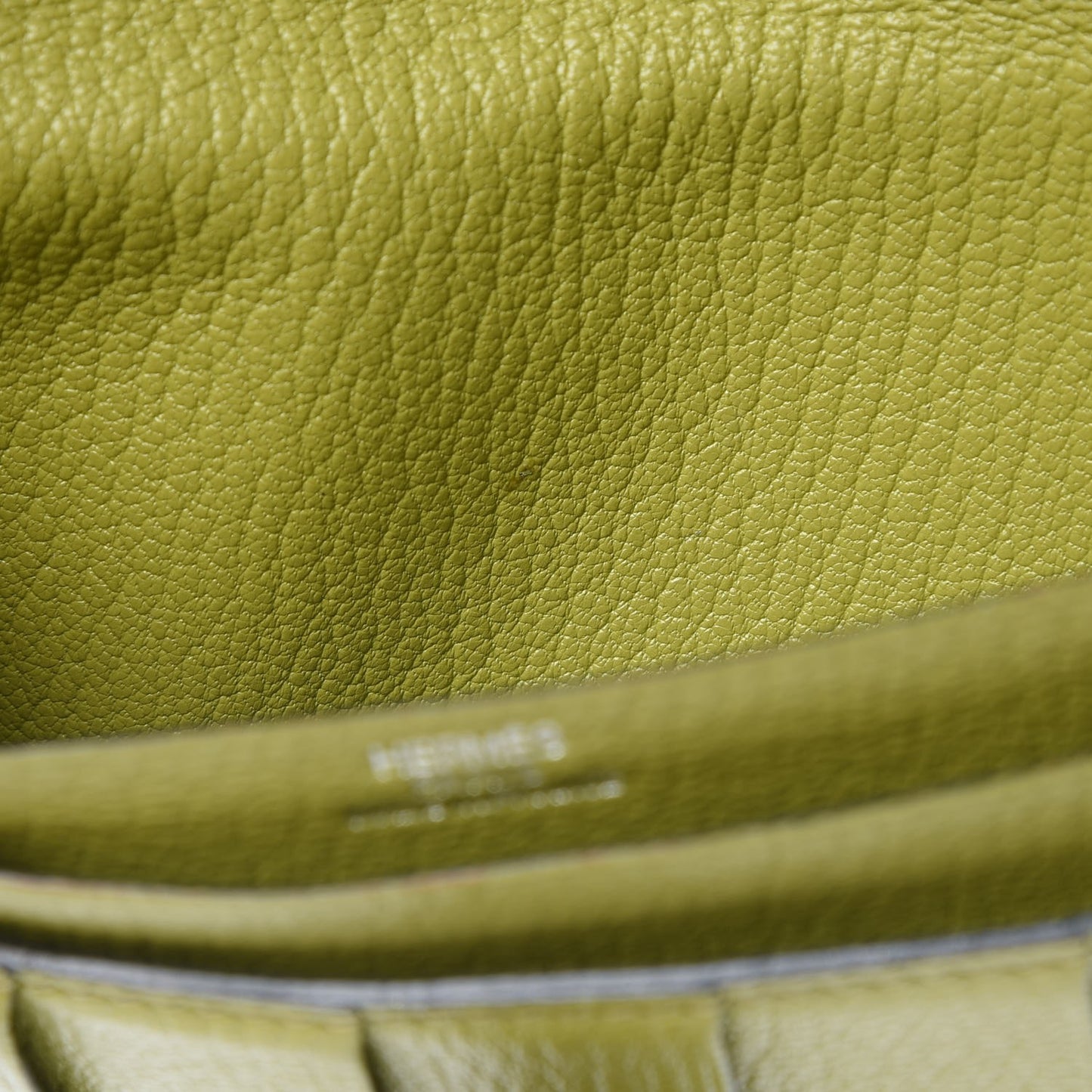 Chevre Mysore Bearn Wallet Vert Anis