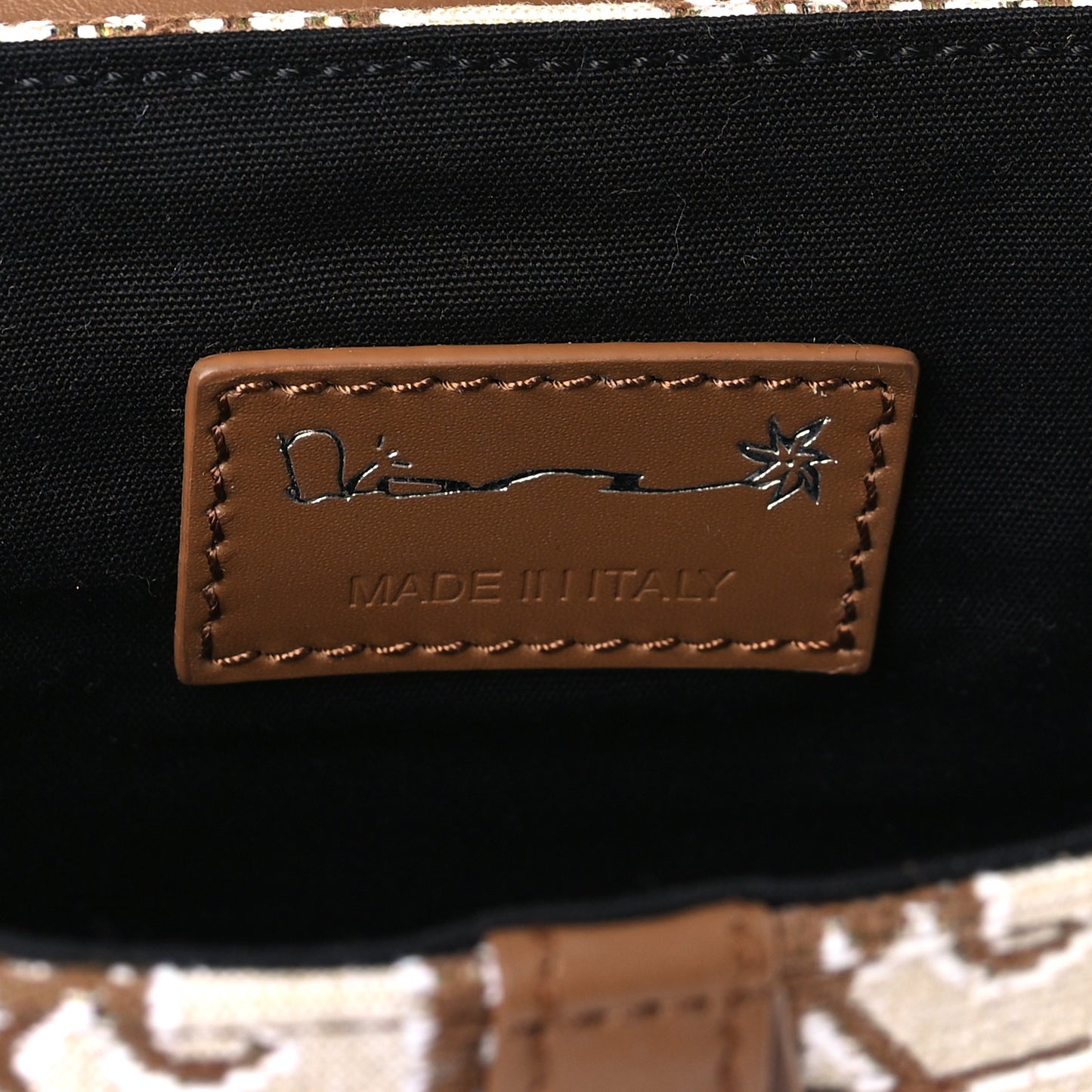 X CACTUS JACK Oblique Saddle Belt Bag Coffee
