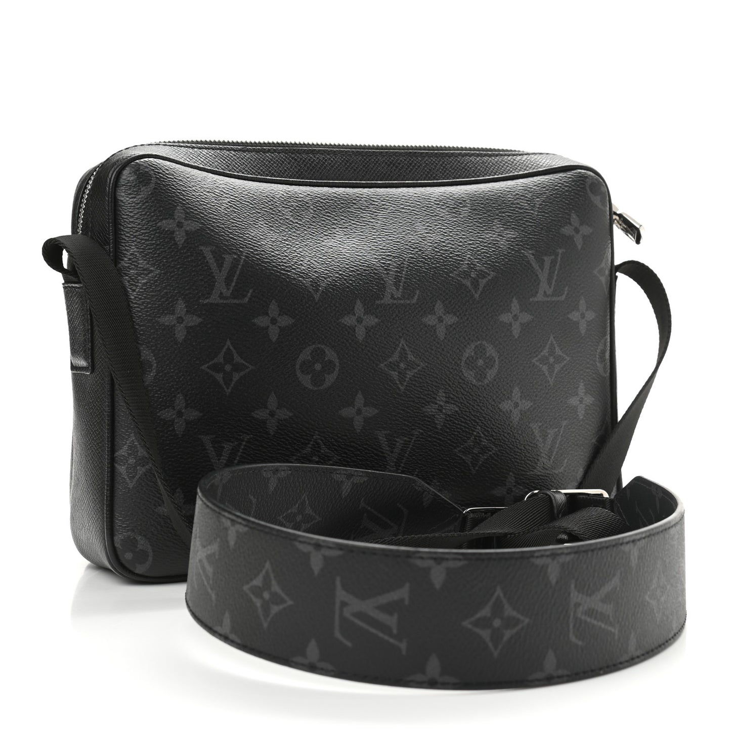Taiga Monogram Eclipse Outdoor Messenger Black