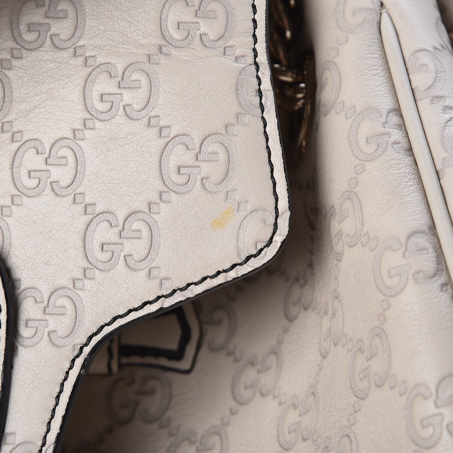 Guccissima Signature Medium Emily Shoulder Bag Mystic White