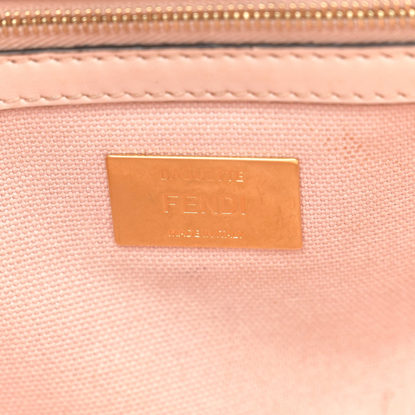 Canvas Vitello King FF Embroidered Baguette Rosa Quarzo Bloody Mary Multicolor